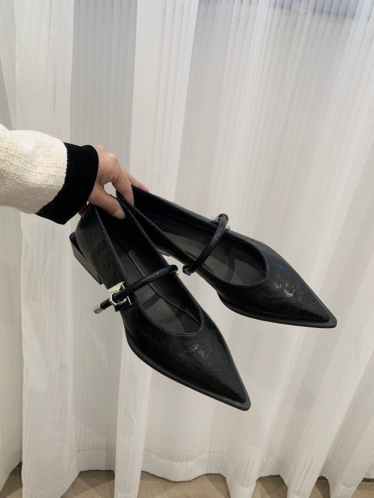 Damen elegante Ballerinas mit zeitgemäßem Riemchen und spitzem Design R&B
