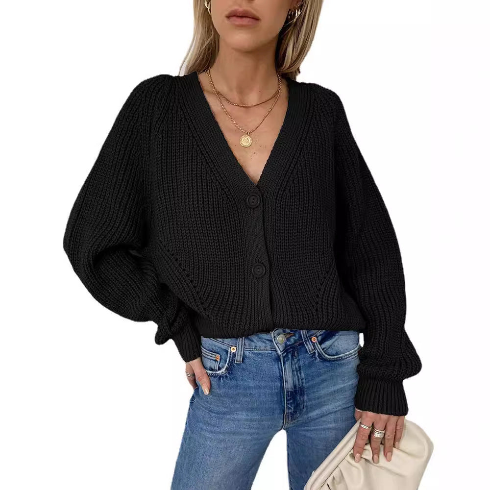 Damen Kurzstrickjacke mit tiefem V-Ausschnitt und Knopfdetails R&B