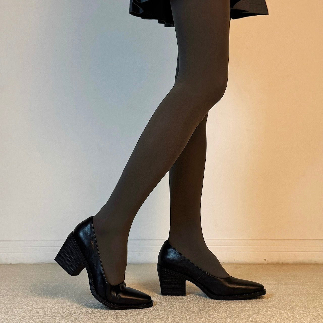 Damen Elegante Stiefeletten mit quadratischer Zehenform und bequemem Blockabsatz