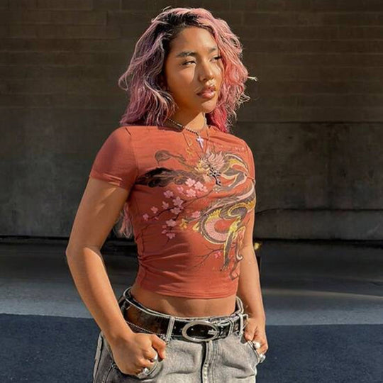 Damen T-Shirt mit kultiviertem Druckdesign und figurbetontem Schnitt R&B