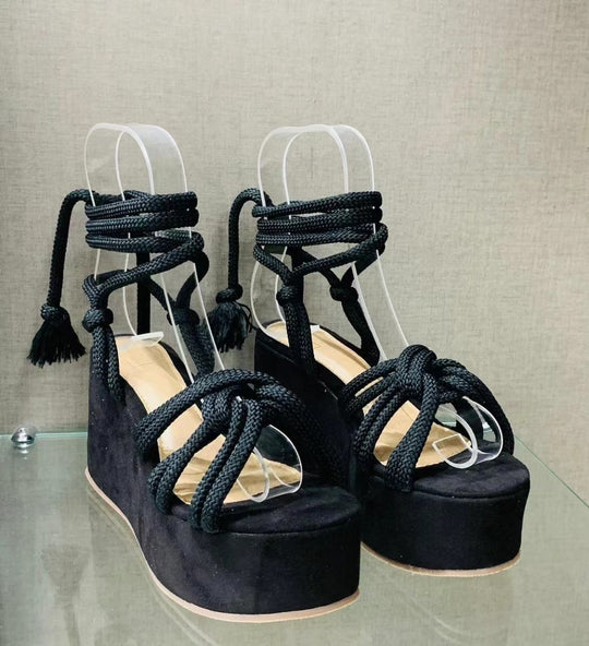 Damen Plattform-Sandalen mit geflochtenen Riemen R&B