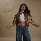 Damen modische Kunstlederjacke mit kontrastierenden Ärmeln R&B