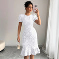 Damen Elegantes Blumenkleid mit Rüschensaum R&B