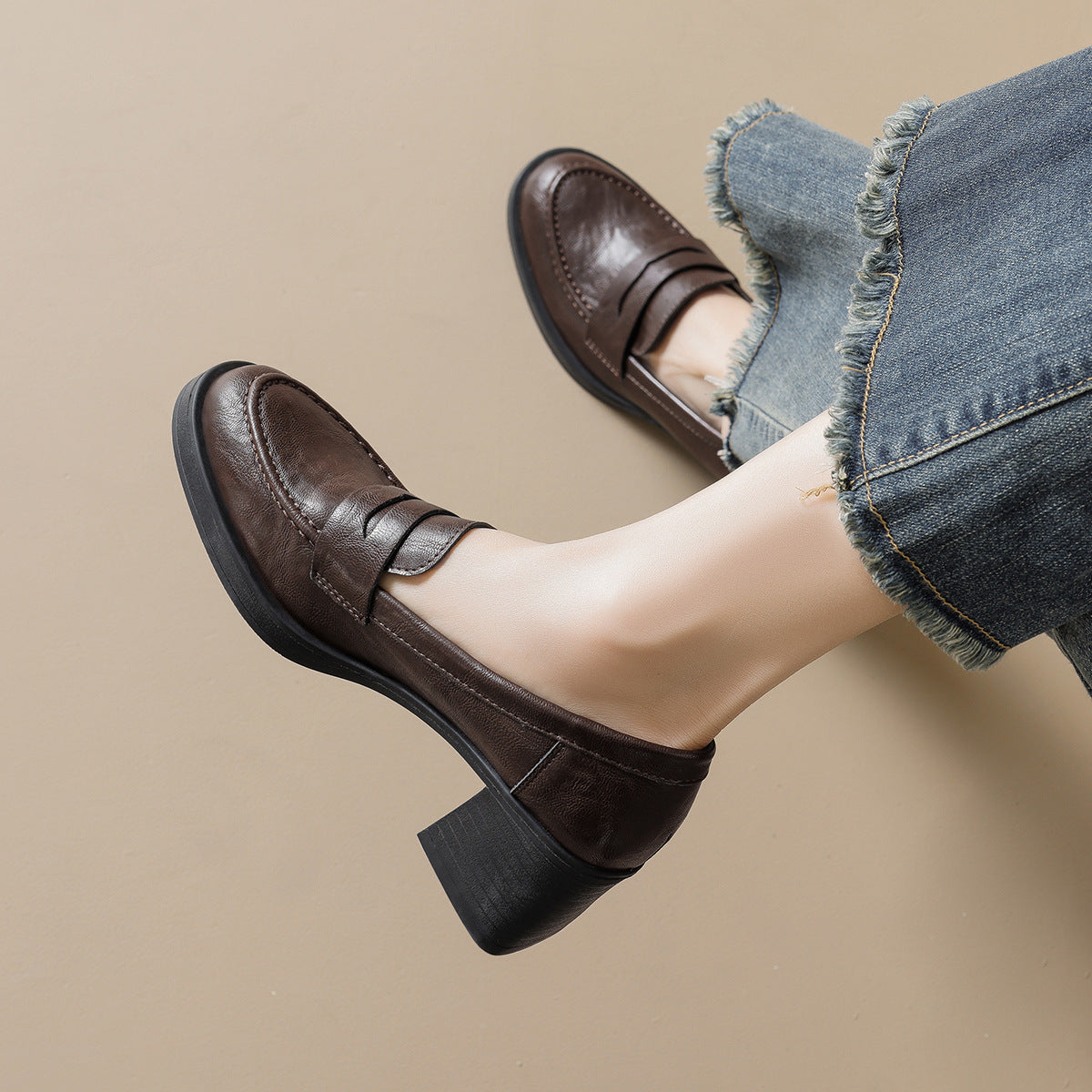 Damen Leder Slip-On-Pumps mit modischem Blockabsatz