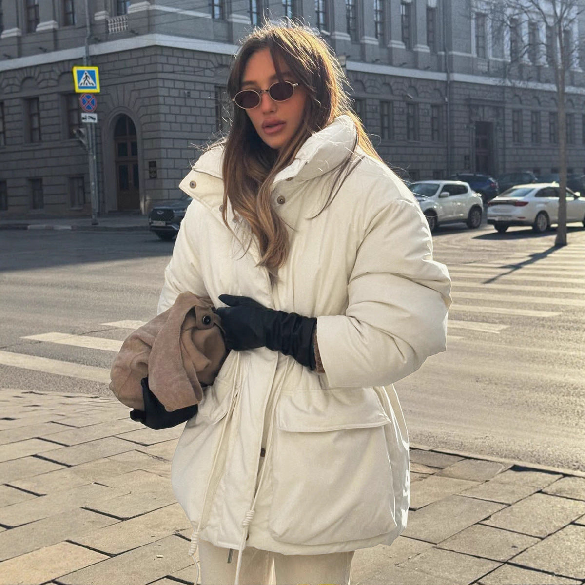 Oversized Daunenjacke Damen mit Taschen und Gürtel