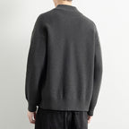 Herren Strickjacke mit hohem Kragen und praktischen Reißverschluss