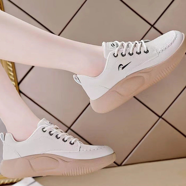 Damen Sportliche Sneakers mit bequemer Gummisohle und klassischem Design R&B
