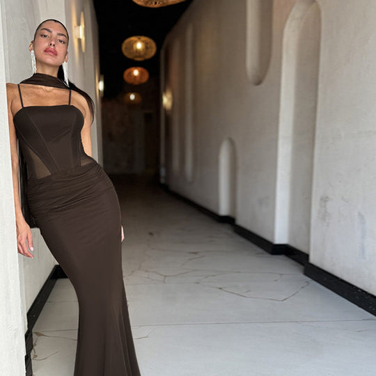 Damen Elegantes Abendkleid mit raffinierten Cut-Out-Details und figurformendem Design R&B