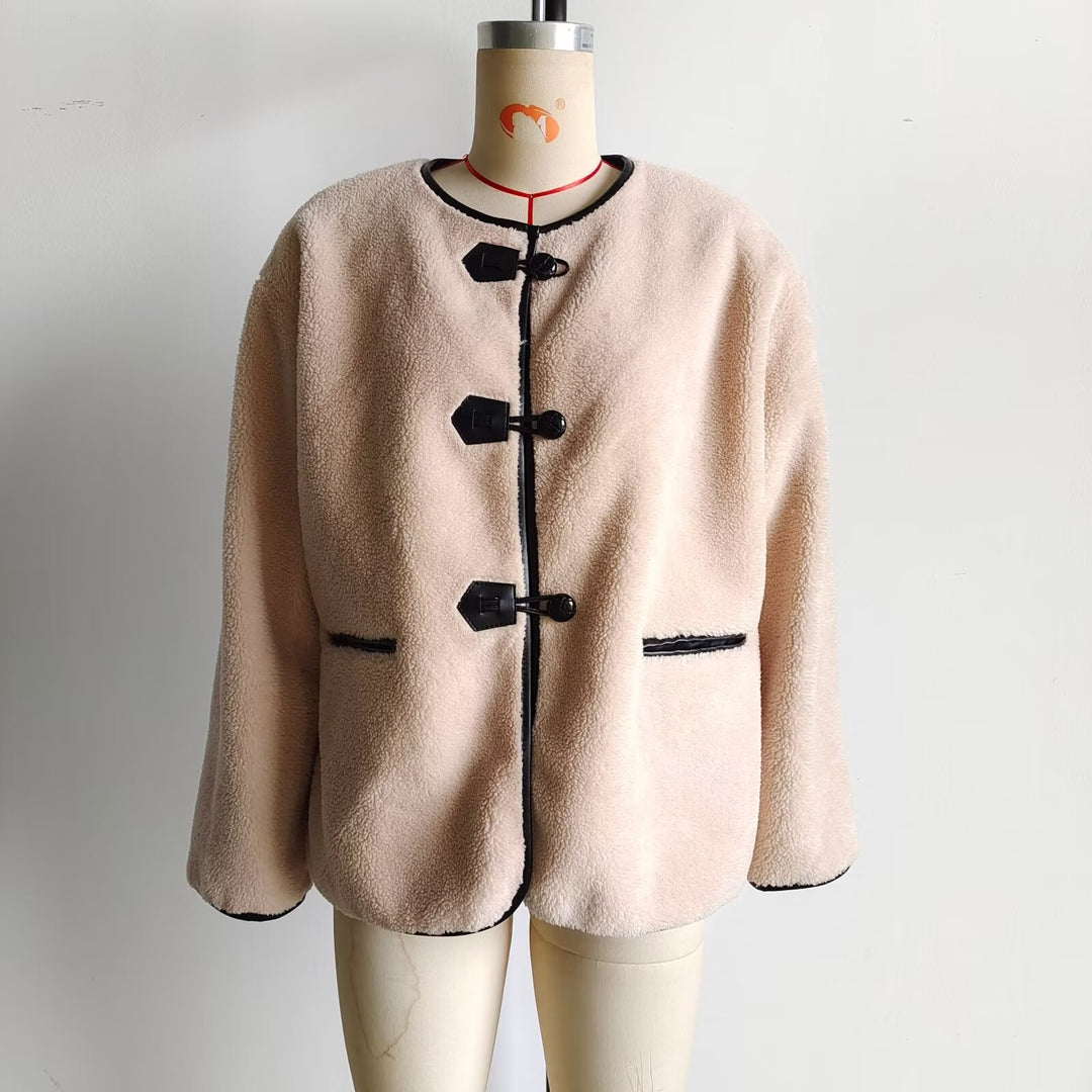 Damen Kuschelige Fluff-Jacke mit Knopfverschluss und praktischen Taschen R&B