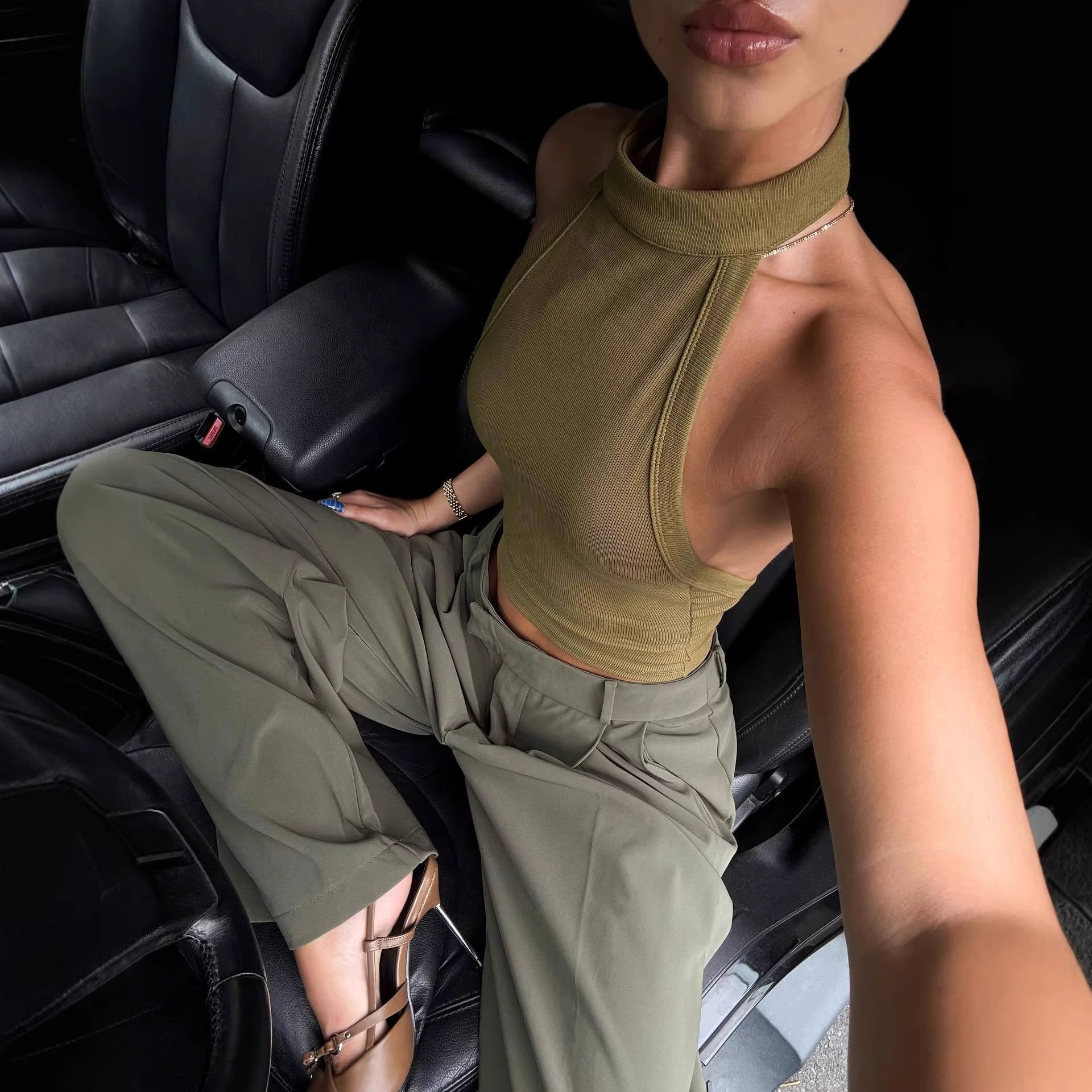 Damen High-Neck Crop-Top aus elastischem Material R&B