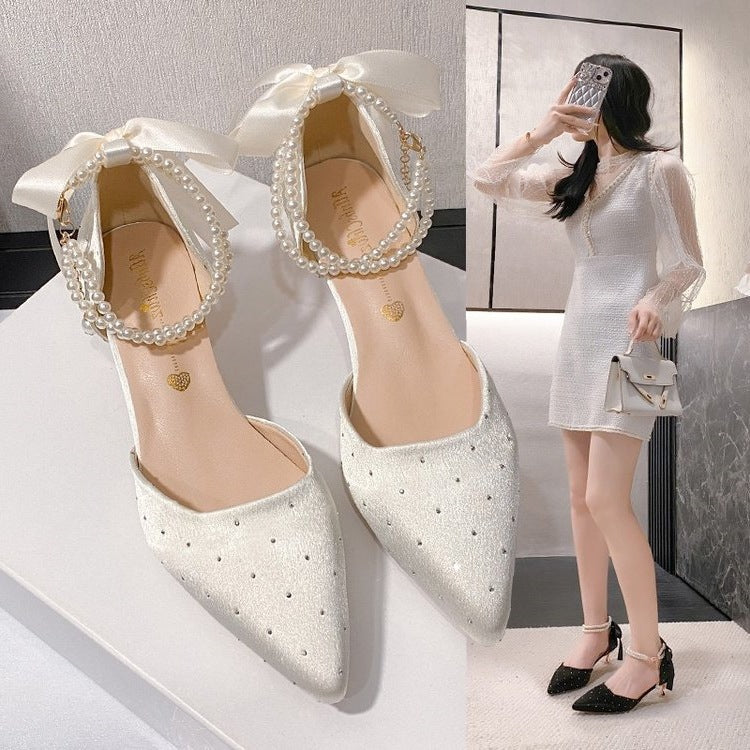 Damen elegante Pumps mit perlenverziertem Riemchen R&B