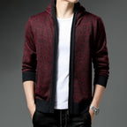 Herren Moderne Strickjacke mit Kapuze und schwarz-weißen Akzenten R&B
