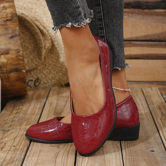 Damen Komfortable Wedge-Pantoletten mit elegantem Krokodilleder-Design R&B