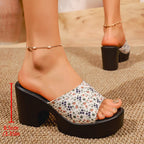 Damen Wedge-Sandalen mit floralen Akzenten R&B