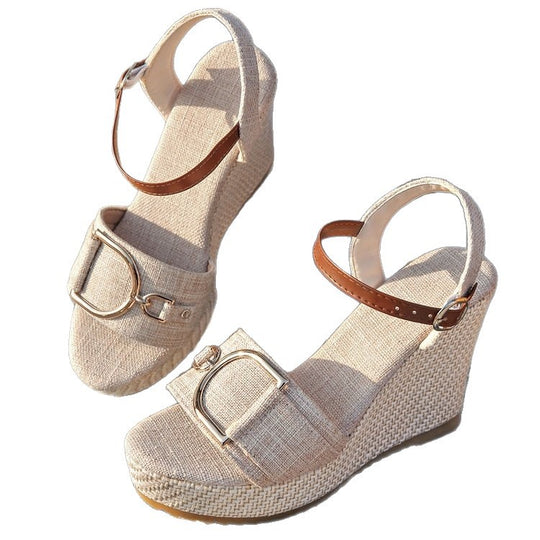Damen Wedge-Sandalen mit verstellbarem Riemen und eleganter Schnallenapplikation R&B