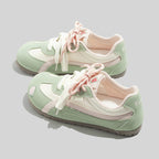Damen Leichte und atmungsaktive Sneakers mit innovativen Schnürdetails
