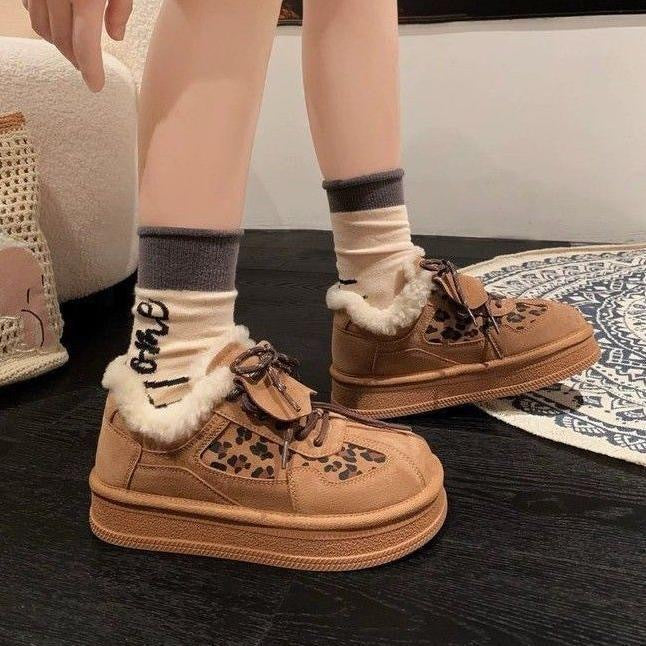 Damen gefütterte Sneakers mit Leopardenmustern und rutschfester Sohle R&B