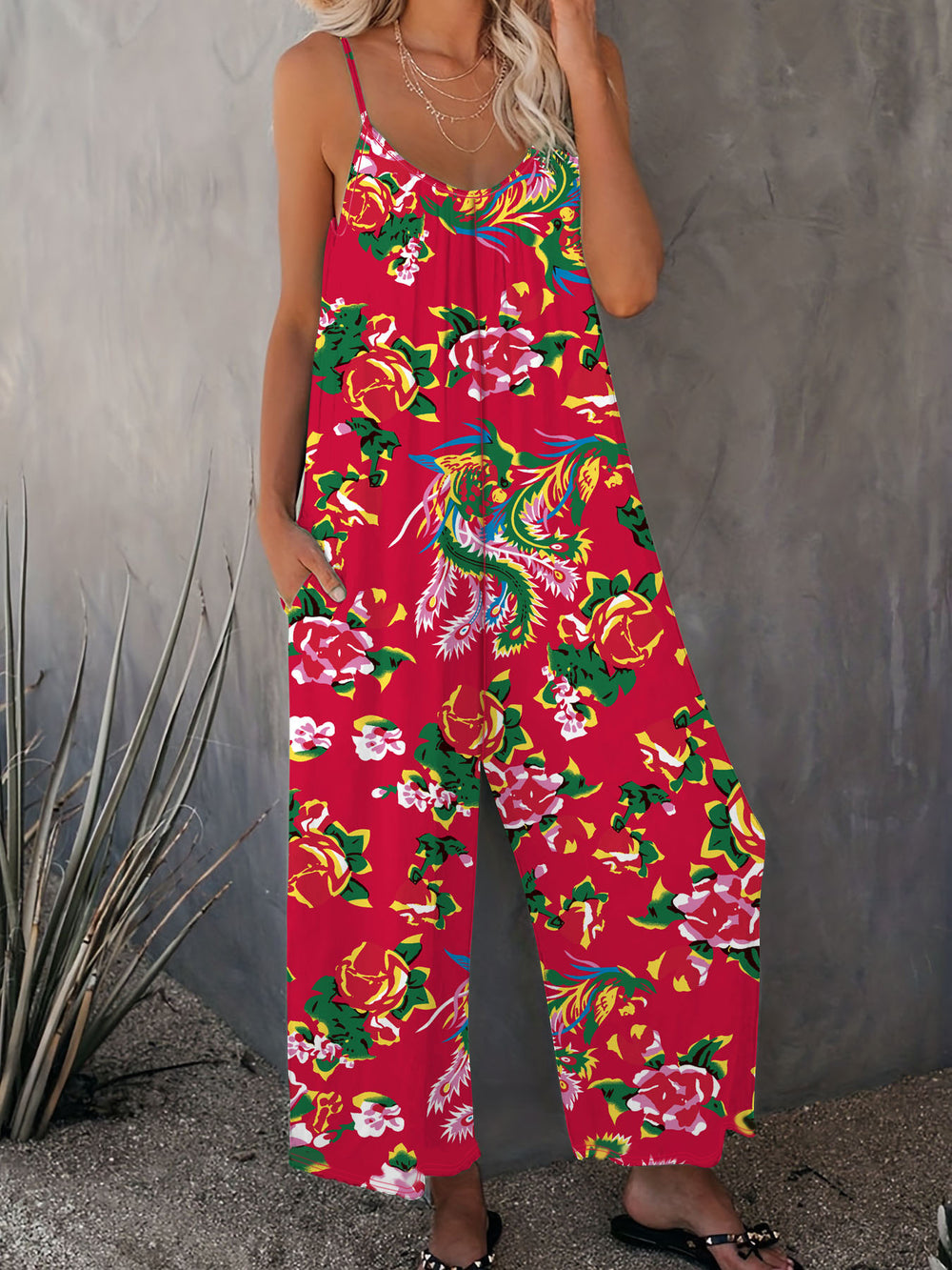 Damen Luftiger Jumpsuit mit floralem Design und verstellbaren Trägern R&B