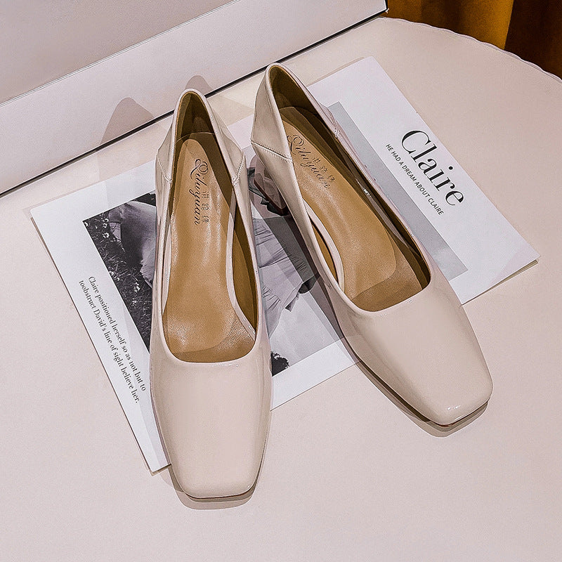 Damen Elegante Blockabsatz-Pumps mit quadratischer Zehenpartie und hochglänzender Oberfläche R&B