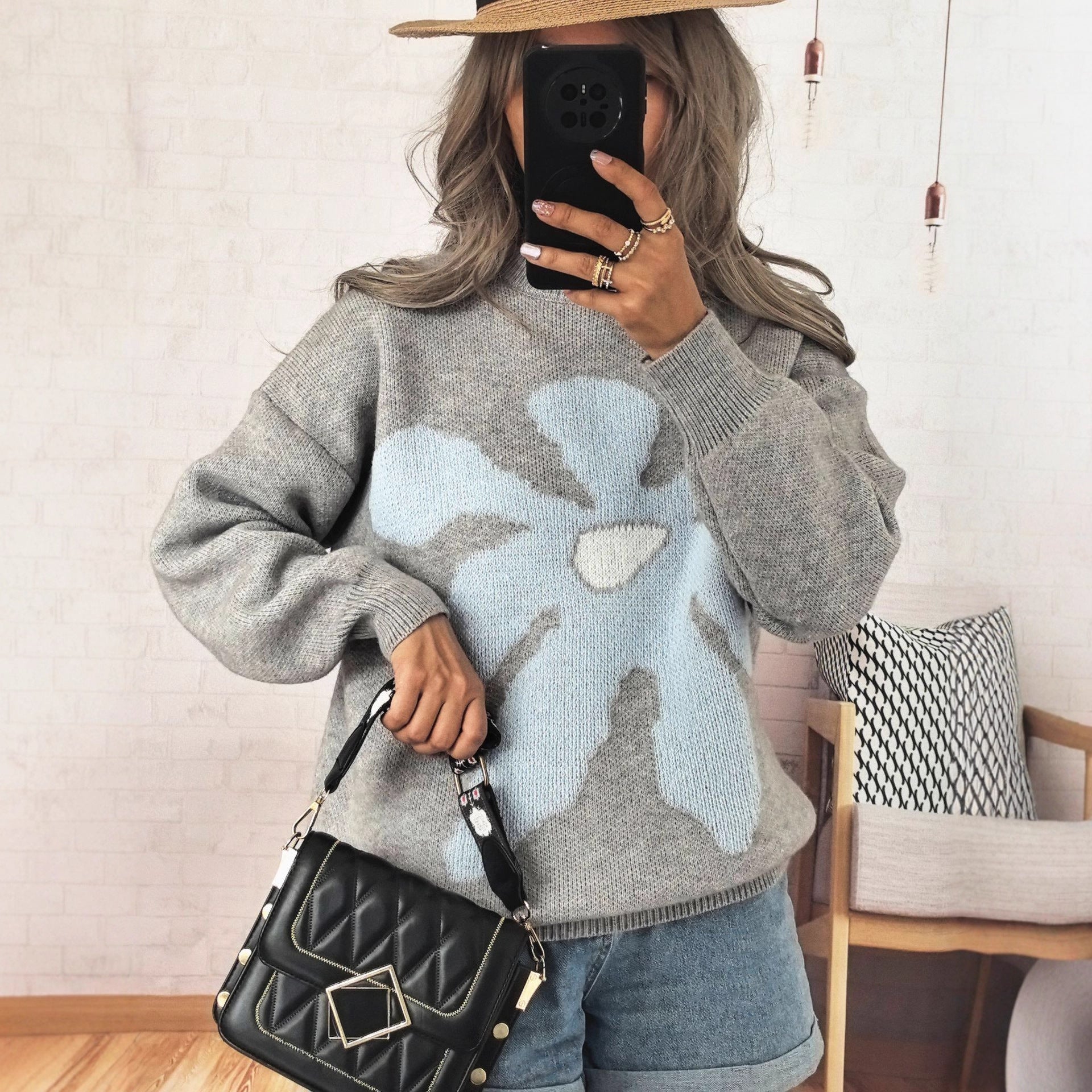 Damen Pullover mit auffälligem Blütenmotiv und lockerer Passform R&B