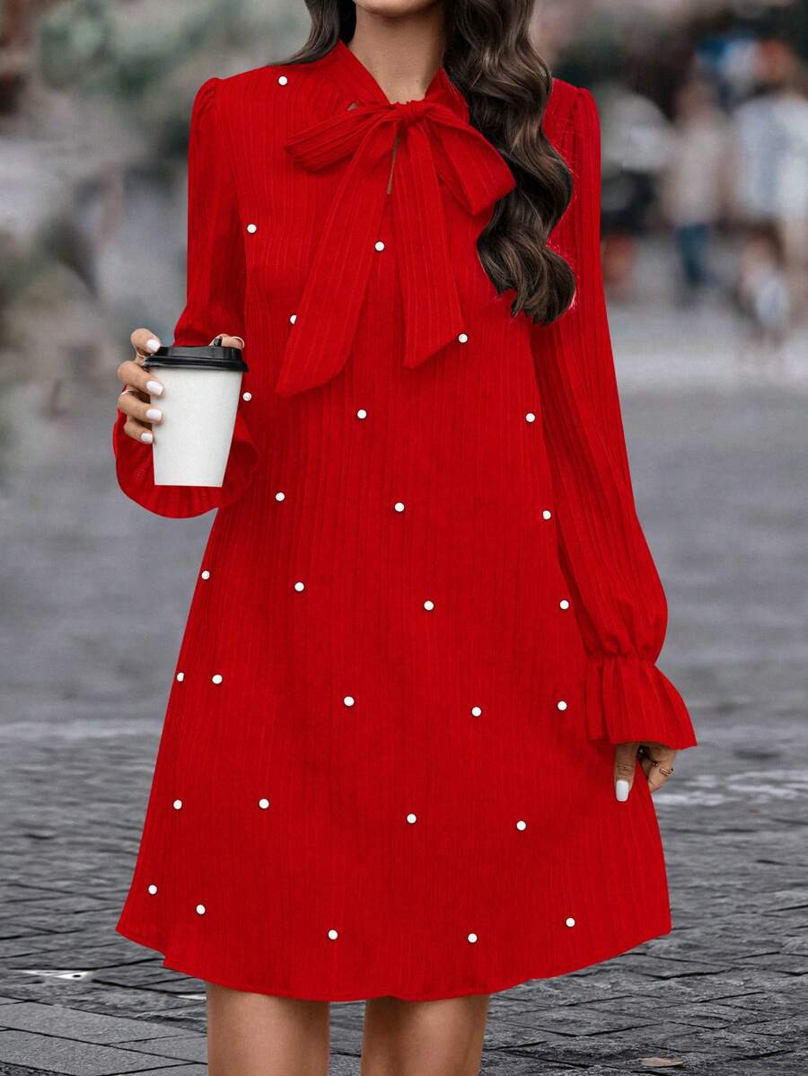 Damen elegantes Kleid mit Schleifenkragen und Pünktchen-Applikationen R&B