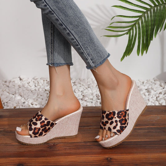Damen Wedge-Pantoletten mit tierischem Druck und komfortablem Fersenbereich R&B