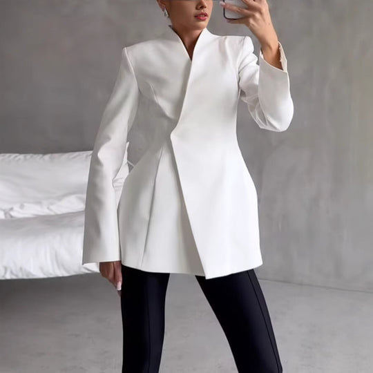 Damen Elegante Blazerjacke mit asymmetrischem Schnitt und modernen Details R&B