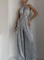 Damen Jumpsuit mit elegantem Wickeldesign und raffinierten Falten