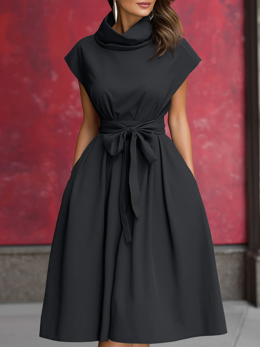 Damen Kleid mit schicker, geraffter Kapuze und praktischen Taschen R&B