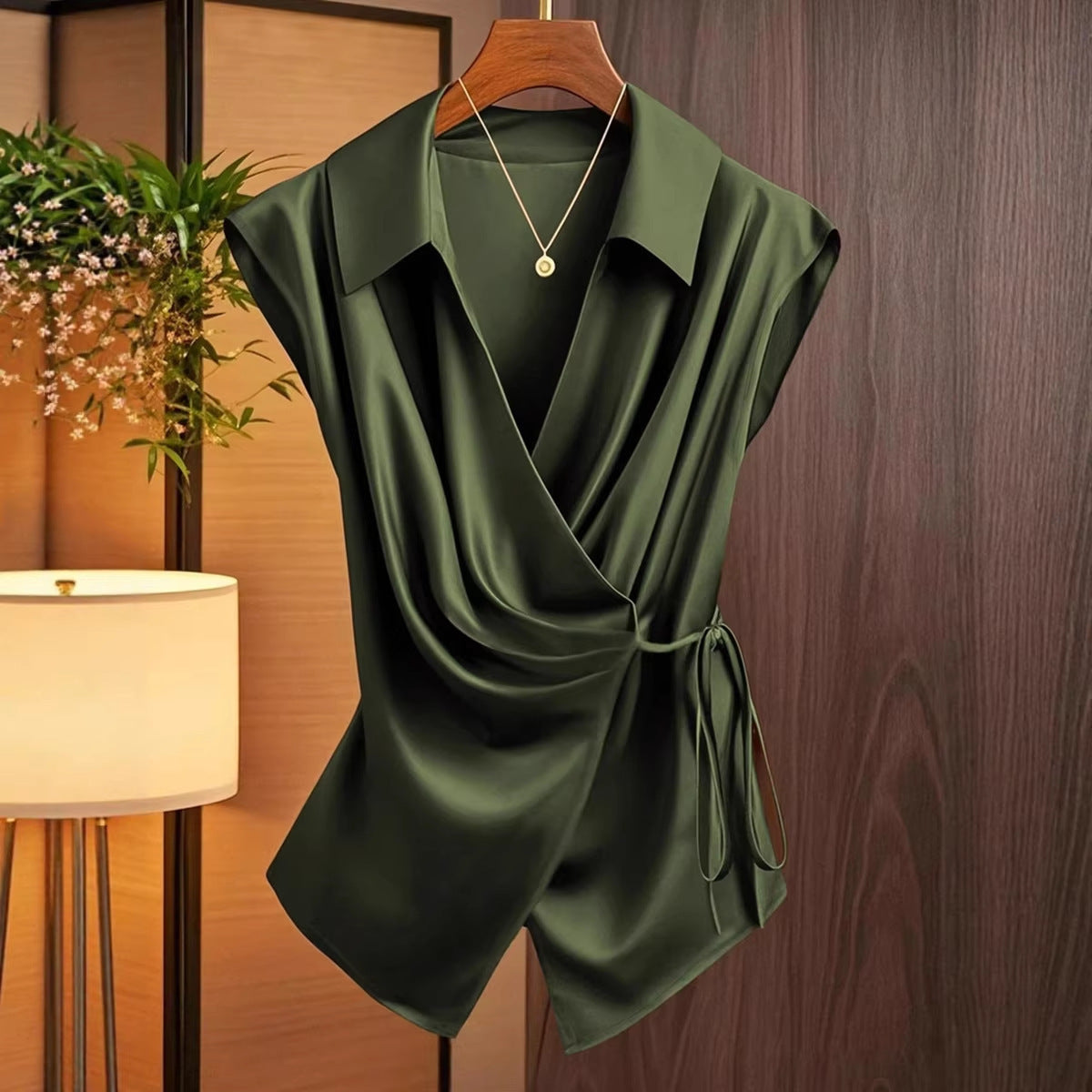 Damen elegante Wickelbluse mit femininer Drapierung und Schalkragen R&B