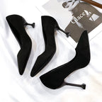 Damen elegante Spitzenpumps mit stilvollem Blockabsatz
