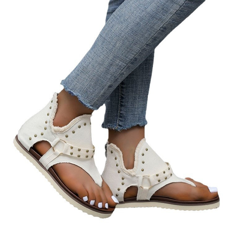 Damen Elegante und komfortable Zehentrenner-Sandalen mit modischen Nieten R&B