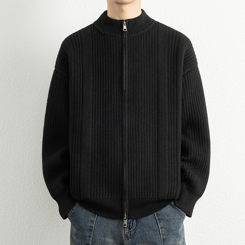 Herren Strickjacke mit modernem Zipper und strukturierter Oberfläche