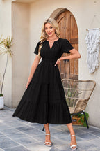 R&B | Kleid mit V-Ausschnitt und plissierten Blasenärmeln