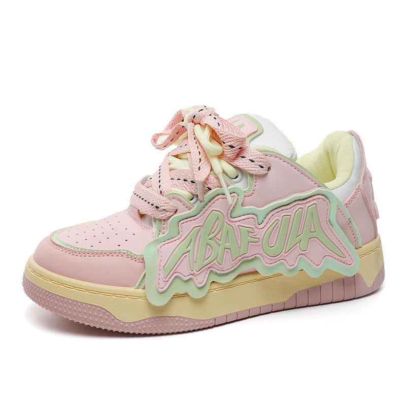 Damen Sneakers mit glänzenden Akzenten und einzigartigem Design R&B