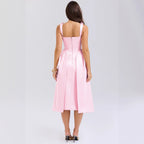 Damen Elegantes Wickelkleid mit tiefem V-Ausschnitt und schwingendem Rock EB