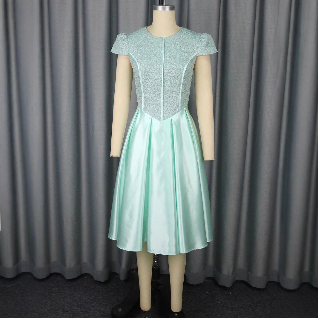 Damen A-Linien Kleid mit elegantem Spitzenoberteil und schimmerndem Rock R&B