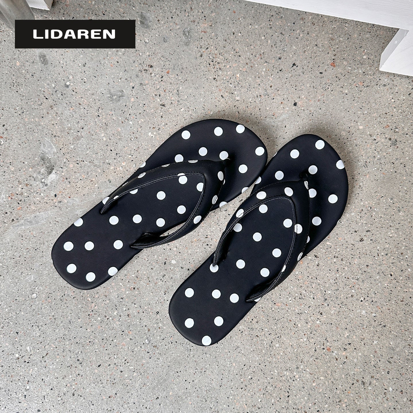 Damen Zehentrenner-Sandalen mit modernem Punkte-Design R&B