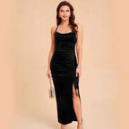 Damen Elegantes Samtmaxikleid mit anpassbarem Schlitz und raffinierter Raffung R&B