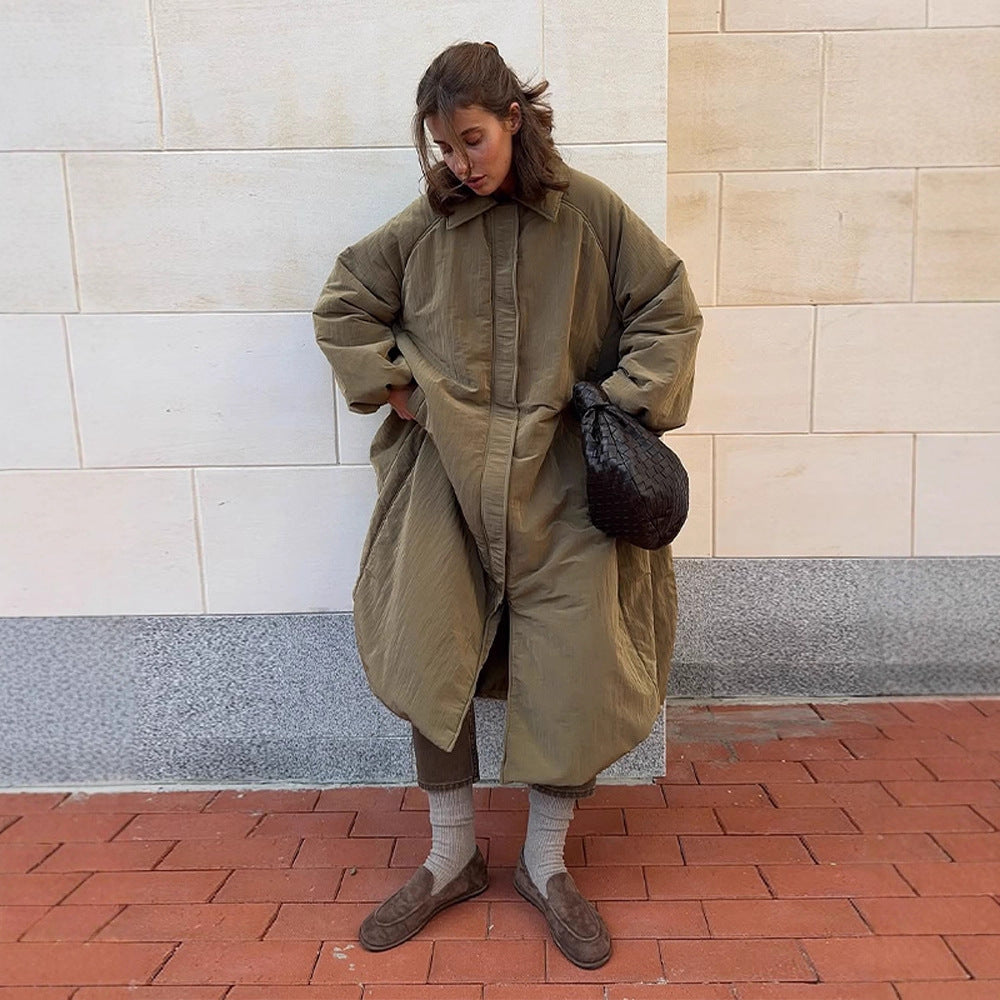 Damen Oversized Steppjacke mit elegantem Schnitt und praktischen Taschen R&B