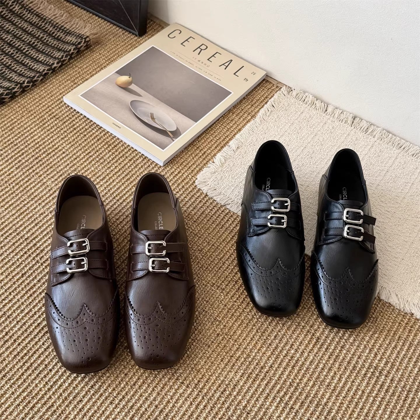 Damen Elegante Schnürschuhe mit doppeltem Schnallenverschluss und perforierten Details R&B