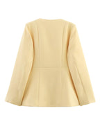 Damen eleganter Blazer mit modischem Schnitt und dekorativen Knopfdetails R&B