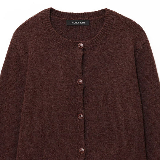 Damen Kuschelweicher Cardigan aus hochwertiger Wolle mit praktischen Knöpfen R&B