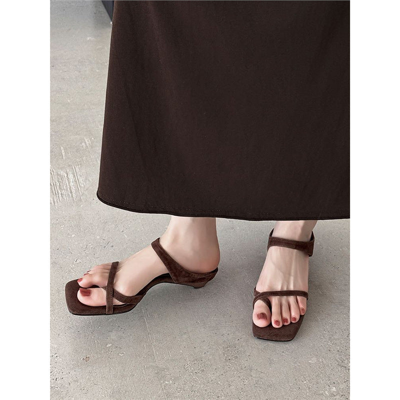 Damen elegante Flachsandalen mit verstellbarem Riemendesign R&B