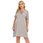 Damen lässiges Loose-Fit Kleid mit V-Ausschnitt und modernen Schnürdetails R&B
