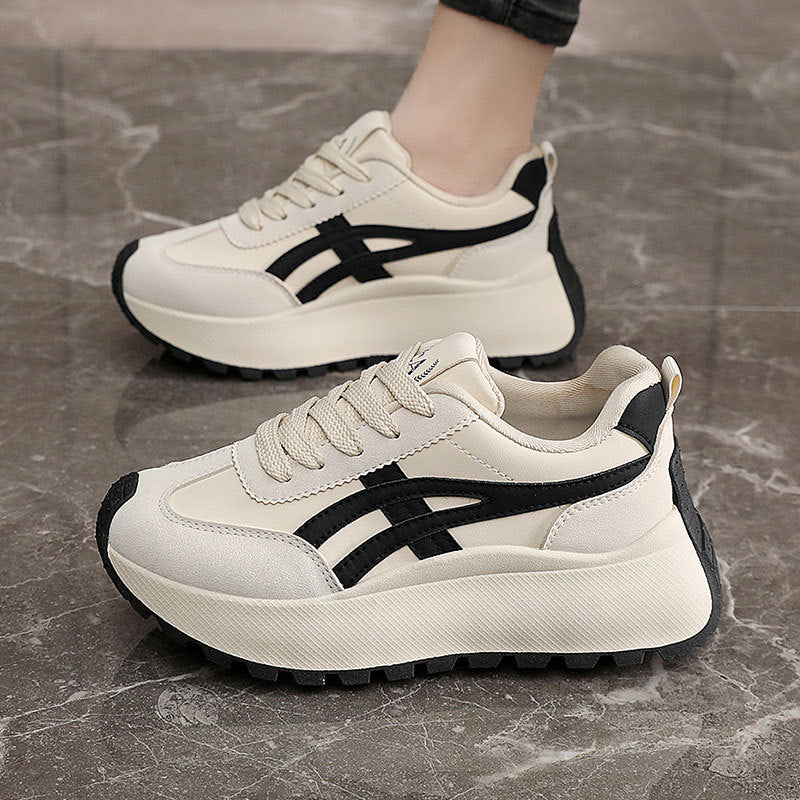 Damen Sportliche Sneaker mit modernem Dämpfungssystem und trendigem Obermaterial R&B