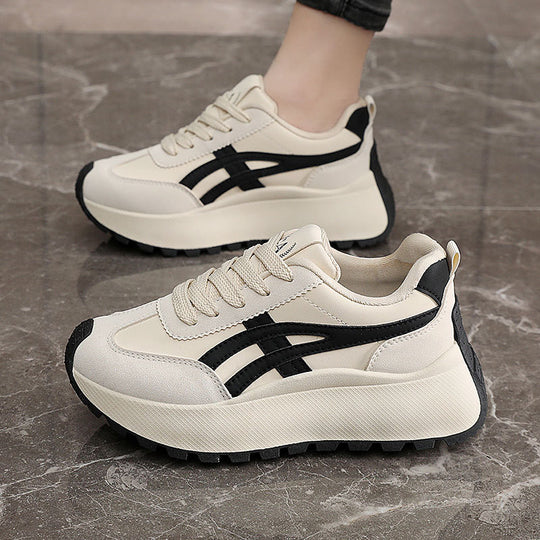 Damen Sportliche Sneaker mit modernem Dämpfungssystem und trendigem Obermaterial R&B