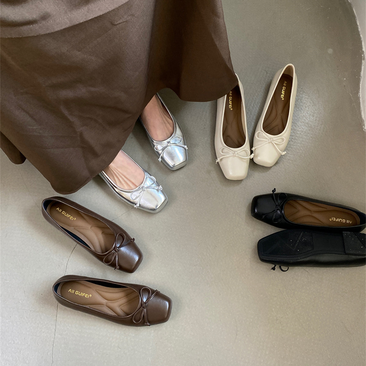 Damen klassisch geschnittene Ballerinas mit zierlichem Schleifenakzent und komfortabler Fußbettung R&B