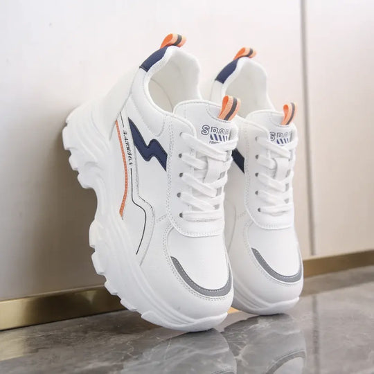 Damen Sportliche Sneakers mit bequemem Dämpfungssystem und modernem Design R&B