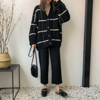 Damen Grobstrickjacke mit modischem Karo-Muster und praktischen Taschen R&B